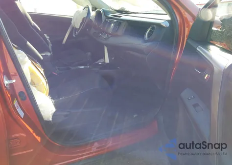 2016 Toyota Rav4 Xle из США, поврежденный, VIN JTMRFREV0GJ101073